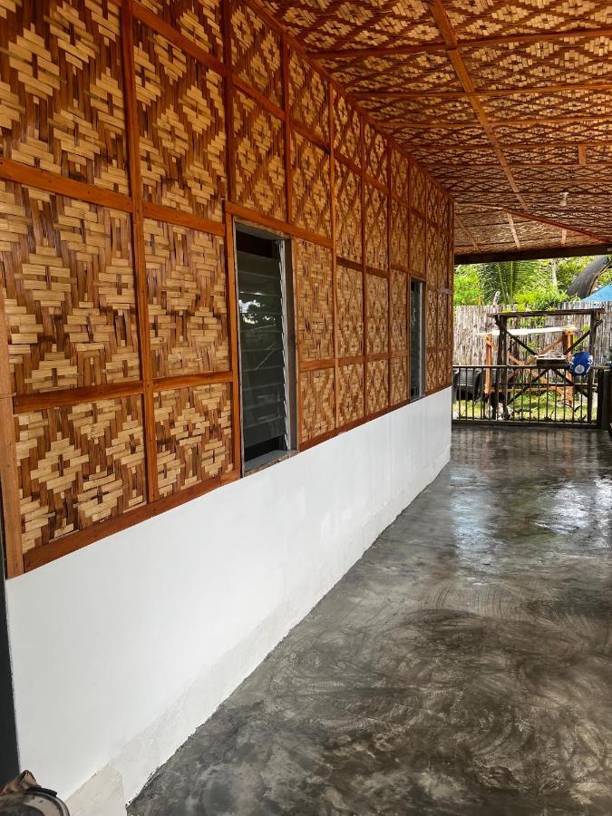 The Backyard Inn Moalboal Exterior photo